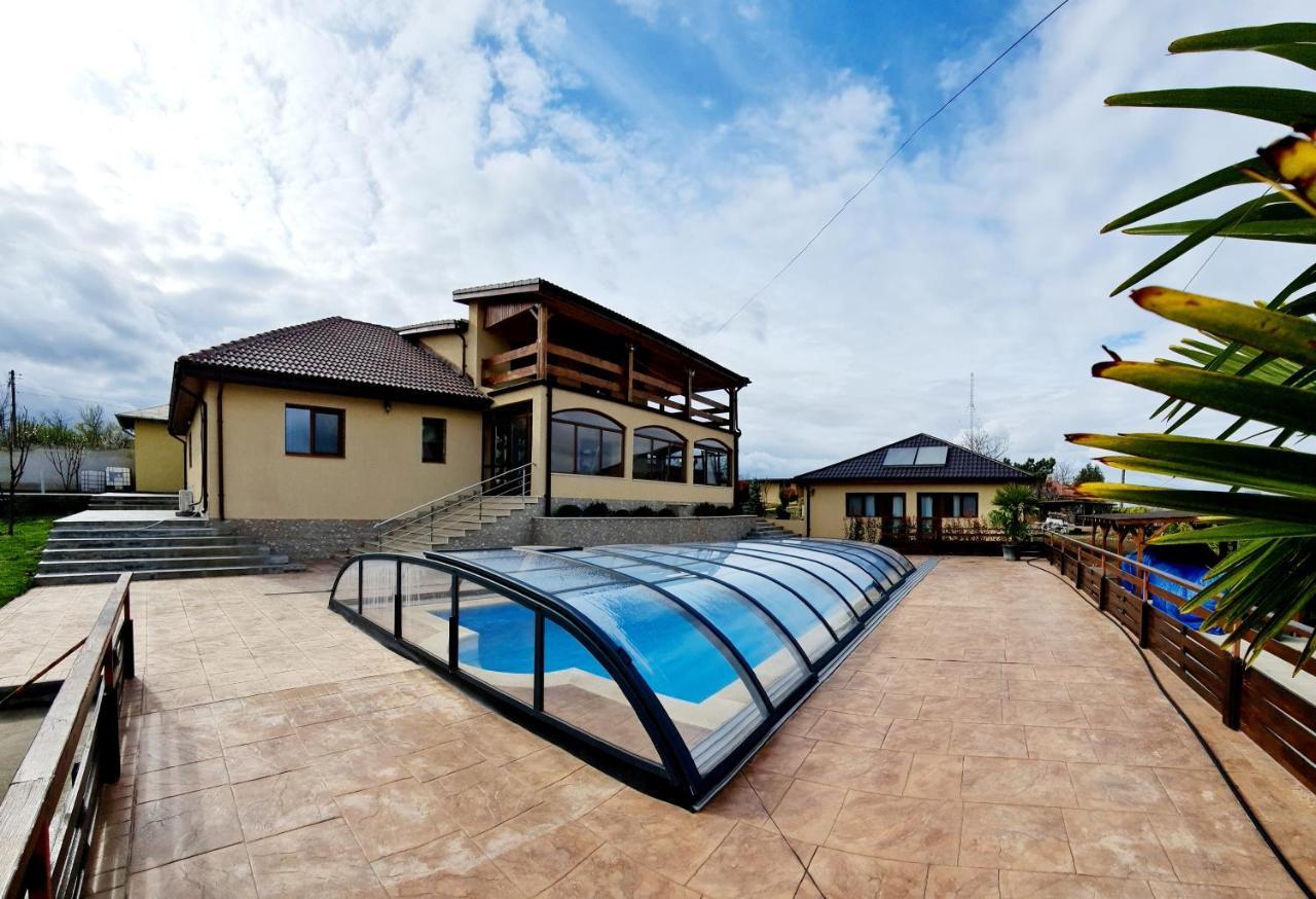 Elival House 호텔 Nufaru 외부 사진