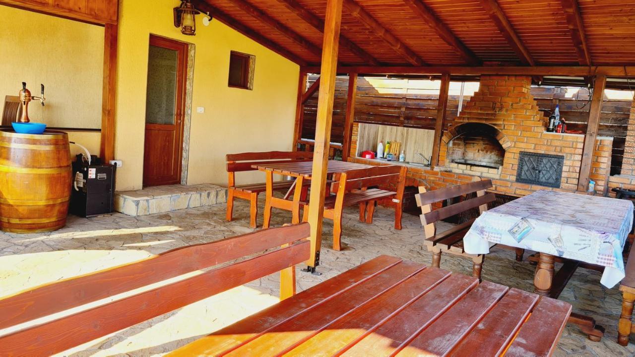 Elival House 호텔 Nufaru 외부 사진